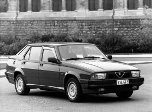 1990 Alfa Romeo 75 3.0 V6 Quadrifoglio Verde